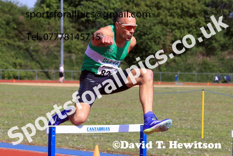 Senior mens 400 metres hurdles, 2025 North Eastern Track and Field Champs., Shildon, County Durham. Photo: David T. Hewitson/Sports for All Pics